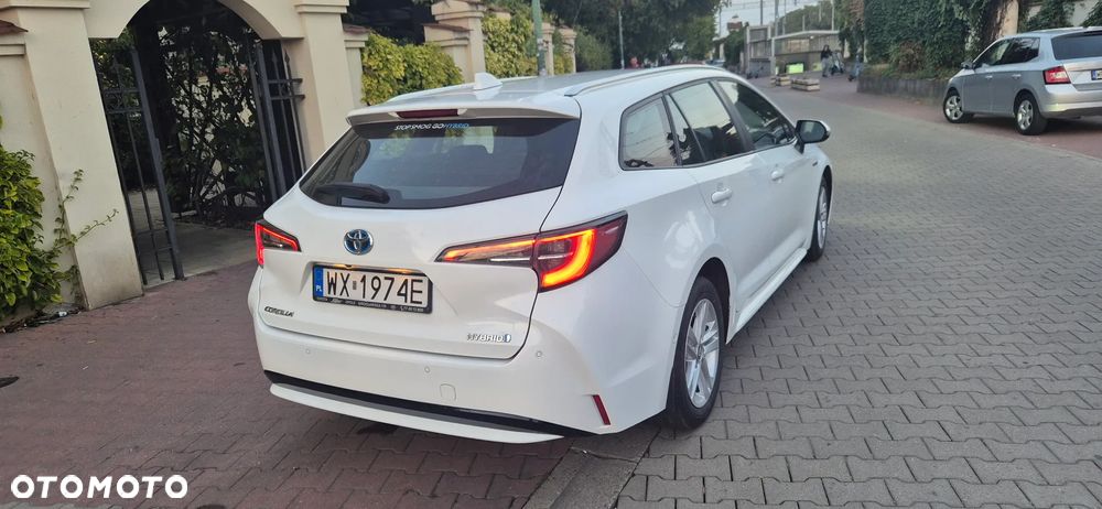 Toyota Corolla 1.8 Hybrid Comfort - 14