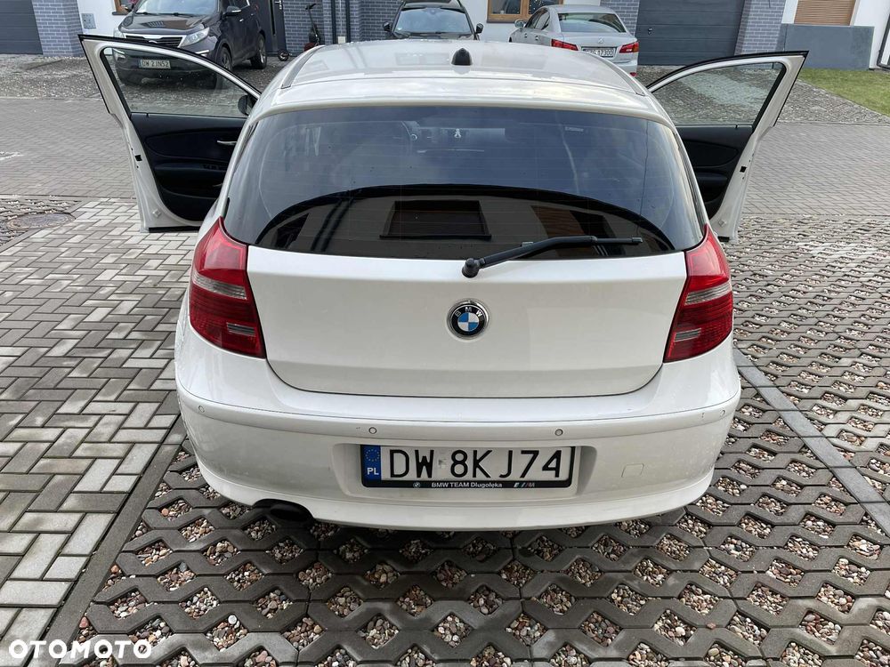 BMW Seria 1 - 15