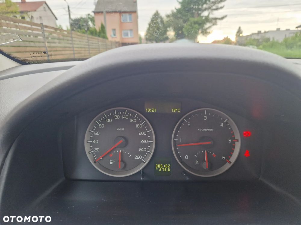Volvo S40 1.6D - 9