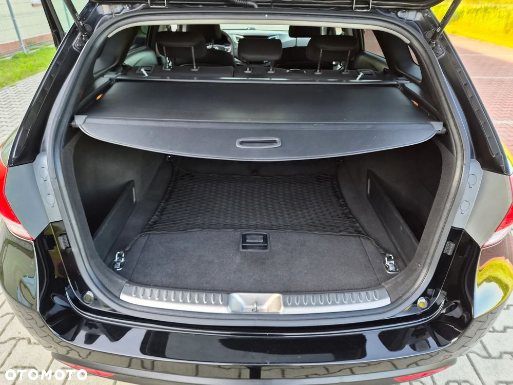 Hyundai i40 1.6 GDI Classic - 26