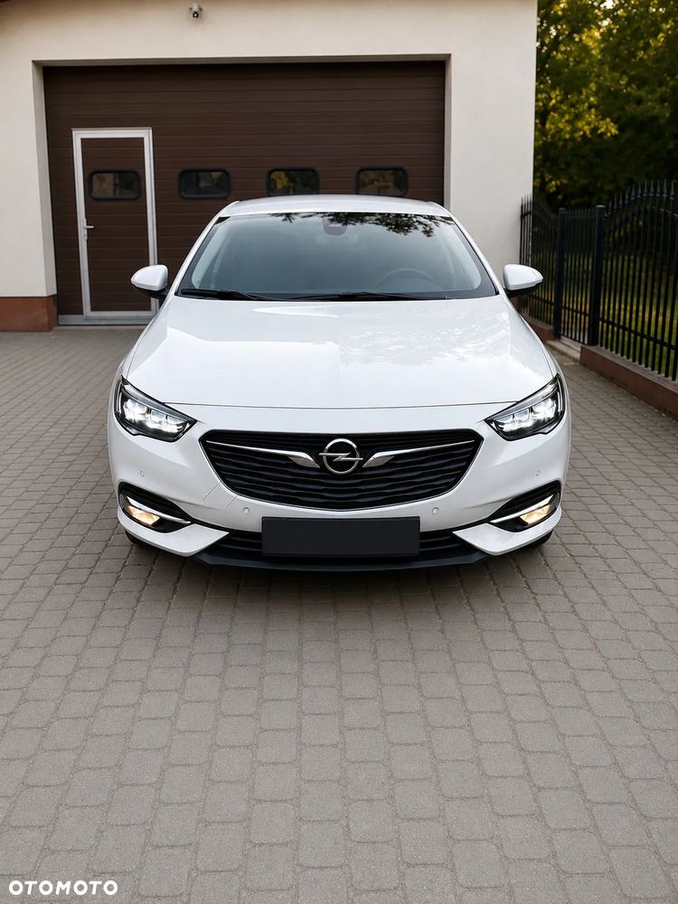 Opel Insignia - 2