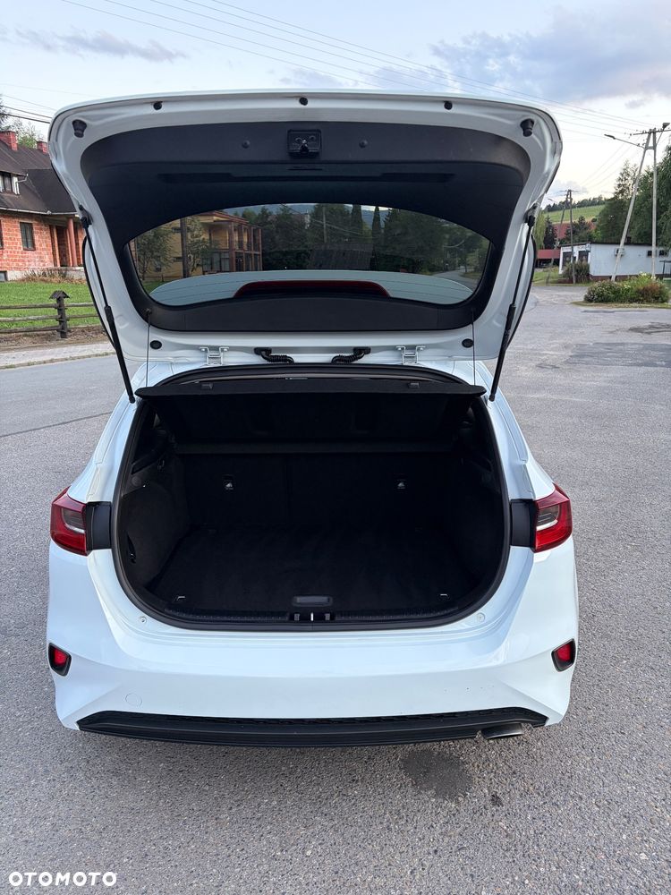 Kia Ceed 1.4 L Business Line - 15