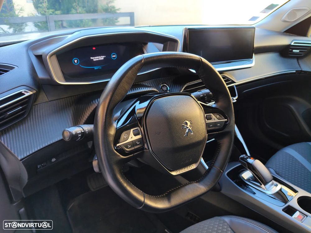 Peugeot e-2008 Allure Pack - 35