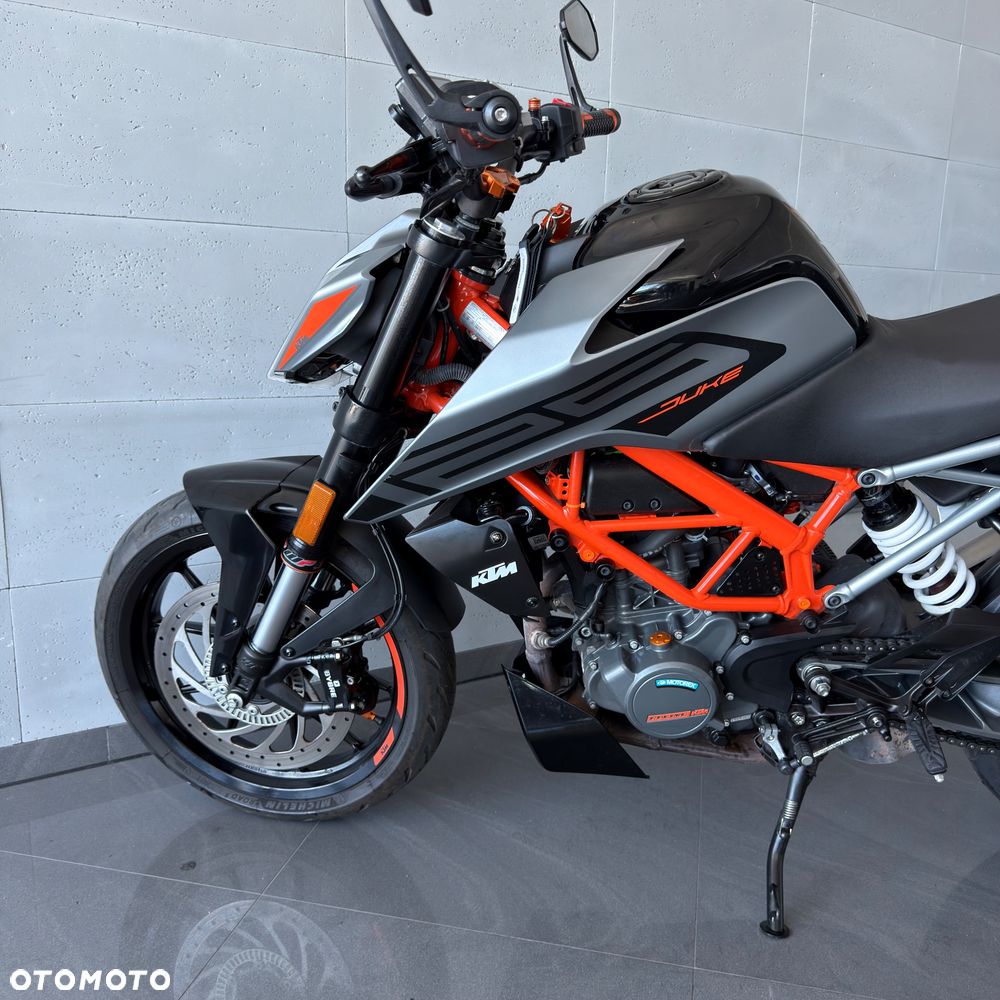 KTM Duke 125 - 10
