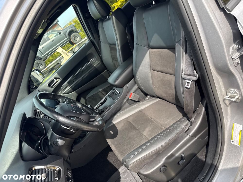 Dodge Durango - 12