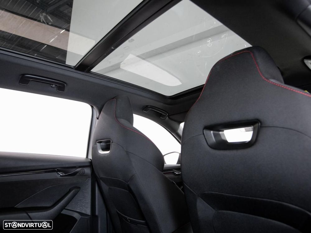 Skoda Octavia Break 1.4 TSi iV RS DSG - 14