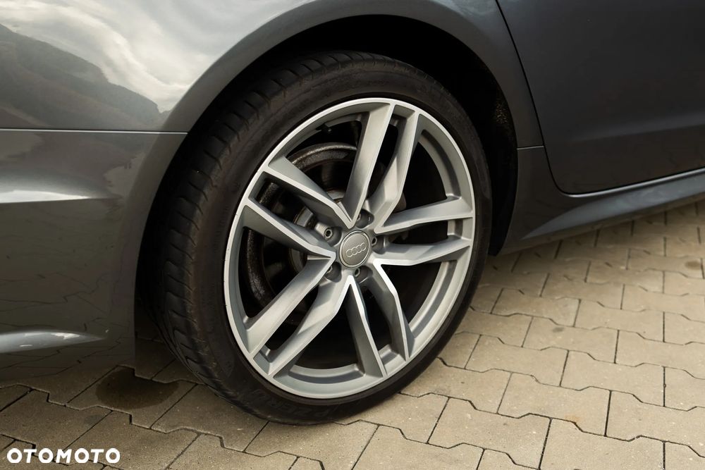 Audi A6 Avant 2.0 TDI Ultra S tronic - 17