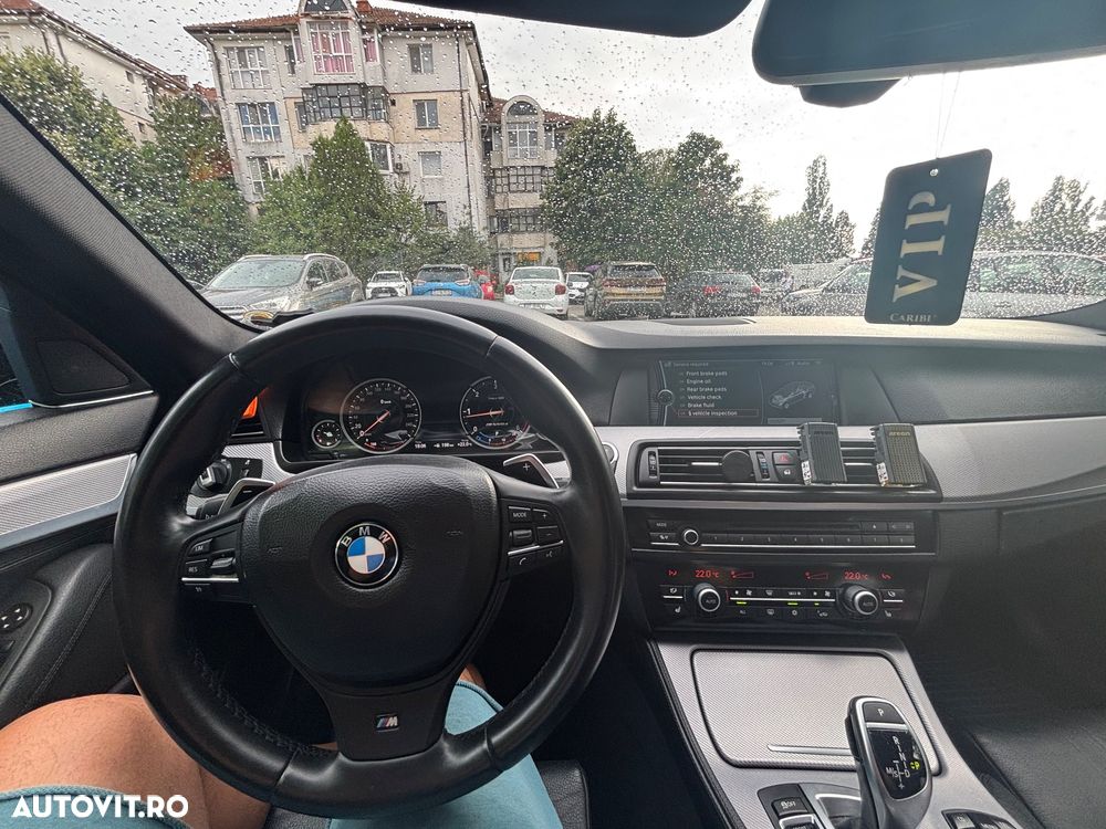 BMW Seria 5 525d Sport-Aut. Modern Line - 17