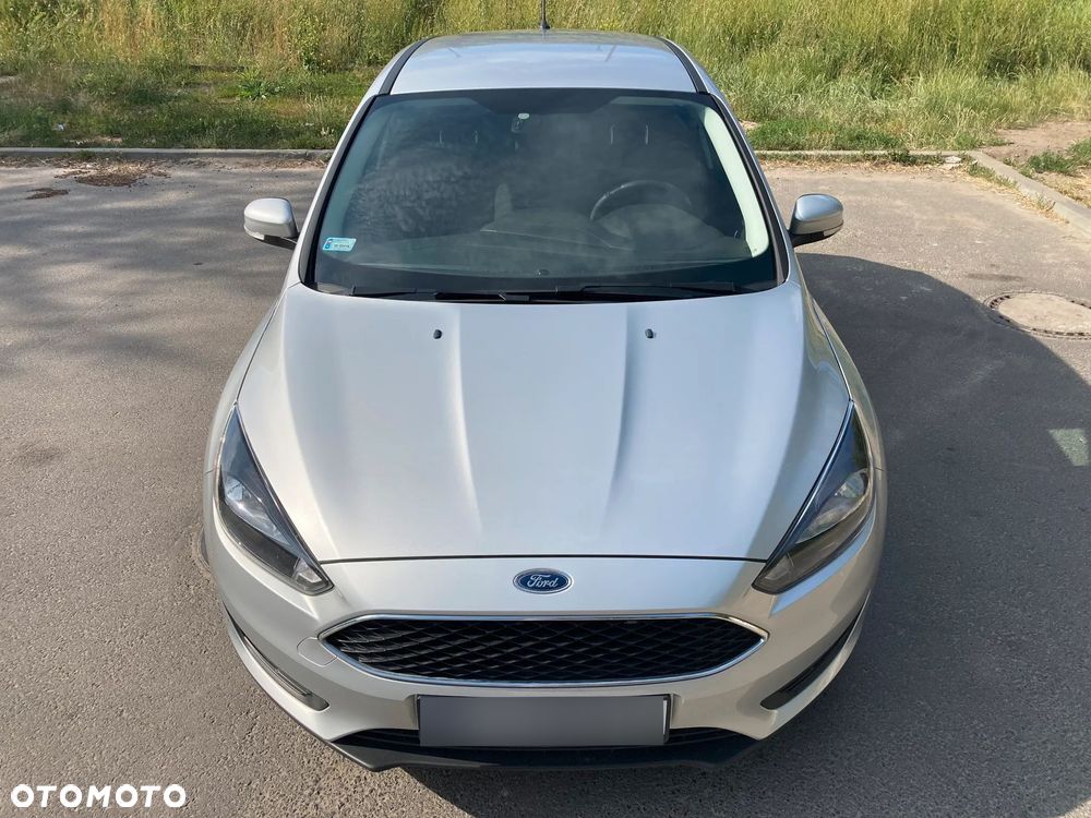 Ford Focus 1.5 TDCi SYNC Edition - 26