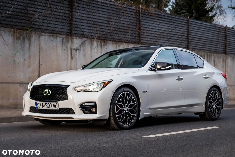 Infiniti Q50 - 1