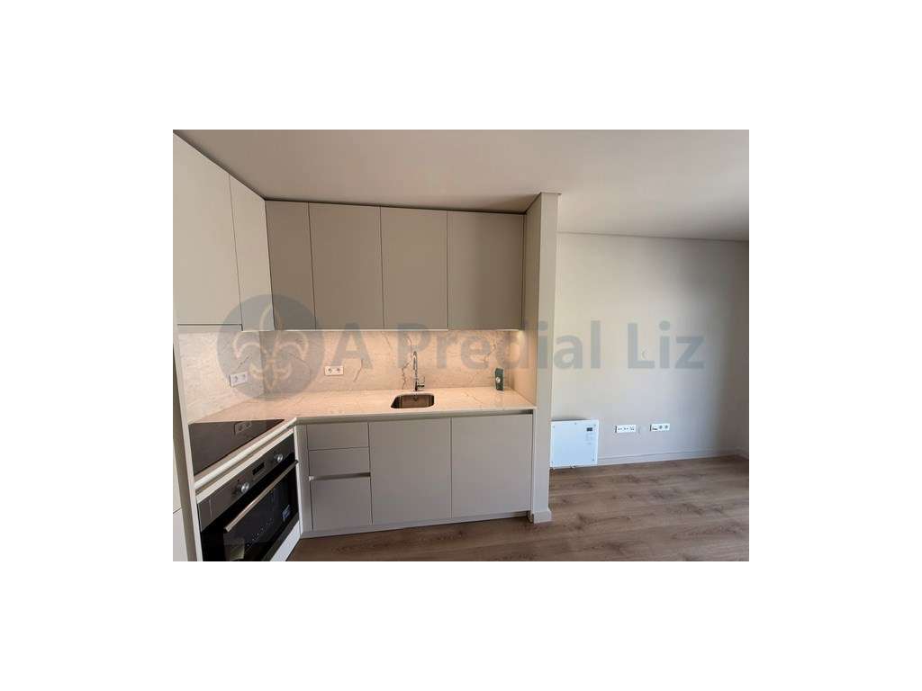 Apartamento T1- junto à Rotunda da Boavista / Casa da Musica - Grande imagem: 3/15