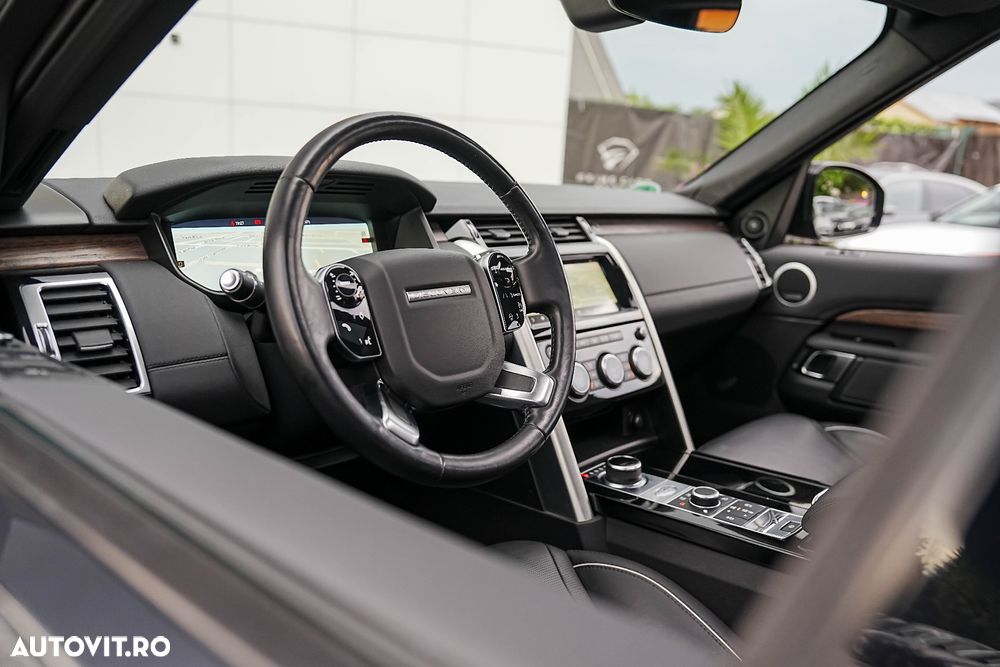 Land Rover Discovery 3.0 L SD6 HSE Luxury - 34