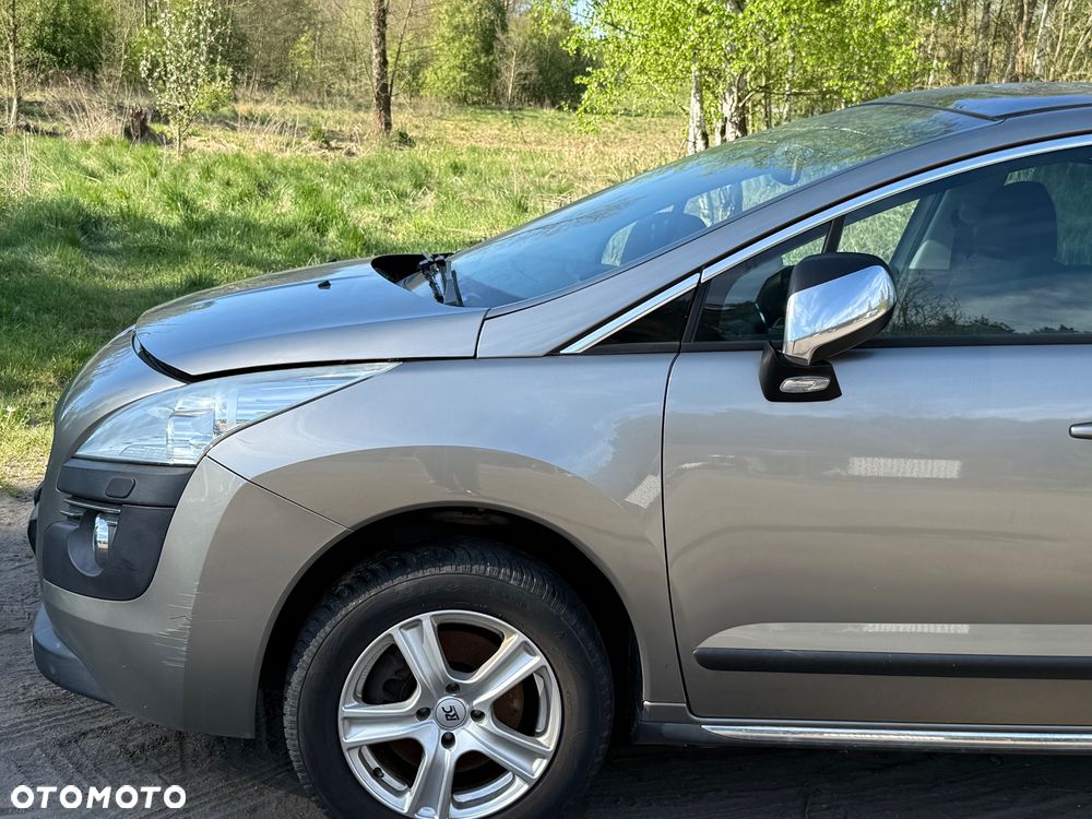 BŁOTNIK LEWY PEUGEOT 3008 EVGC - 2