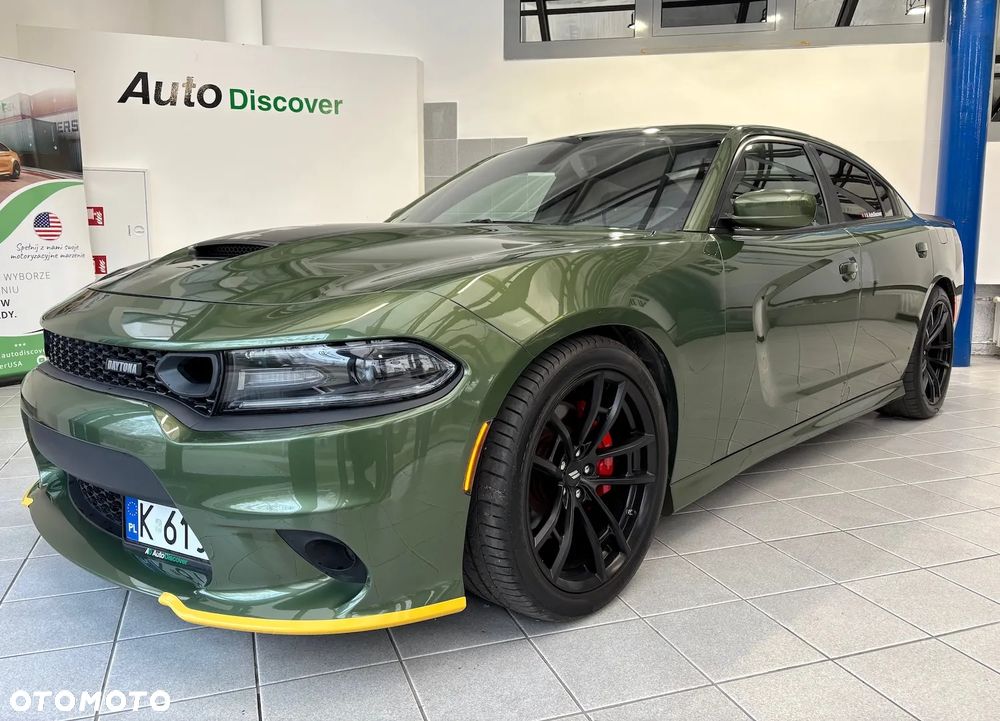 Dodge Charger 6.4 Scat Pack - 1