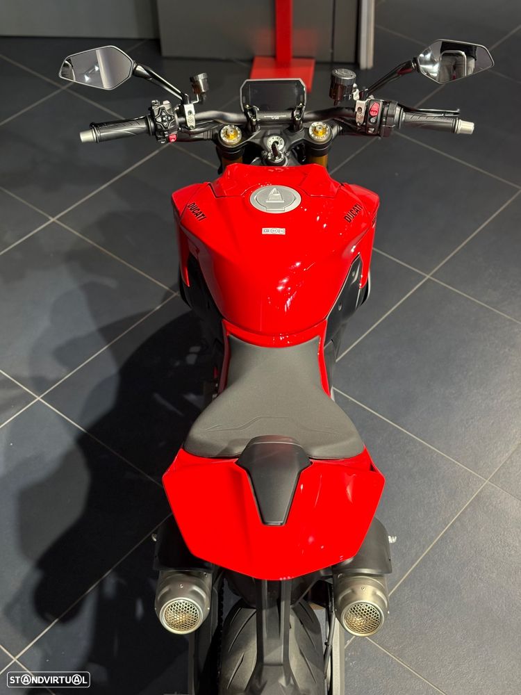 Ducati Streetfighter V2 S - 4