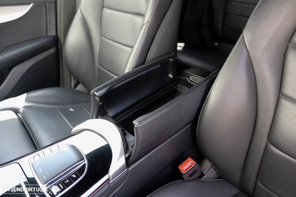 Mercedes-Benz EQC 400 4Matic - 27