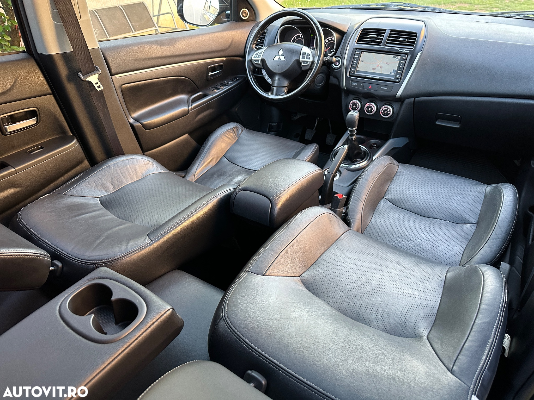 Mitsubishi ASX 1.8 DI-D 4WD Instyle - 36