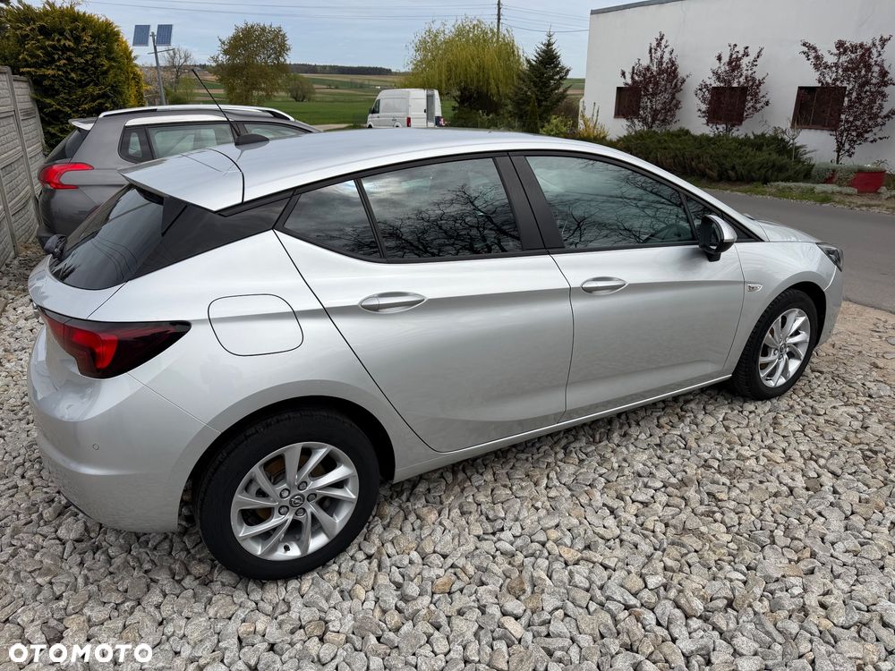 Opel Astra 1.5 D Start/Stop Elegance - 4