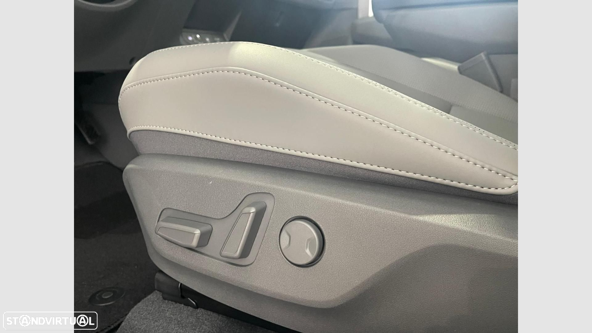 Kia EV3 81.4 kWh Tech - 13