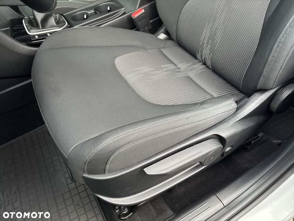 Kia Sportage 1.6 T-GDI L 2WD - 12