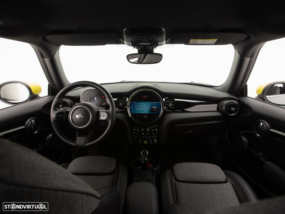 MINI 3 Portas Cooper SE Essential - 6