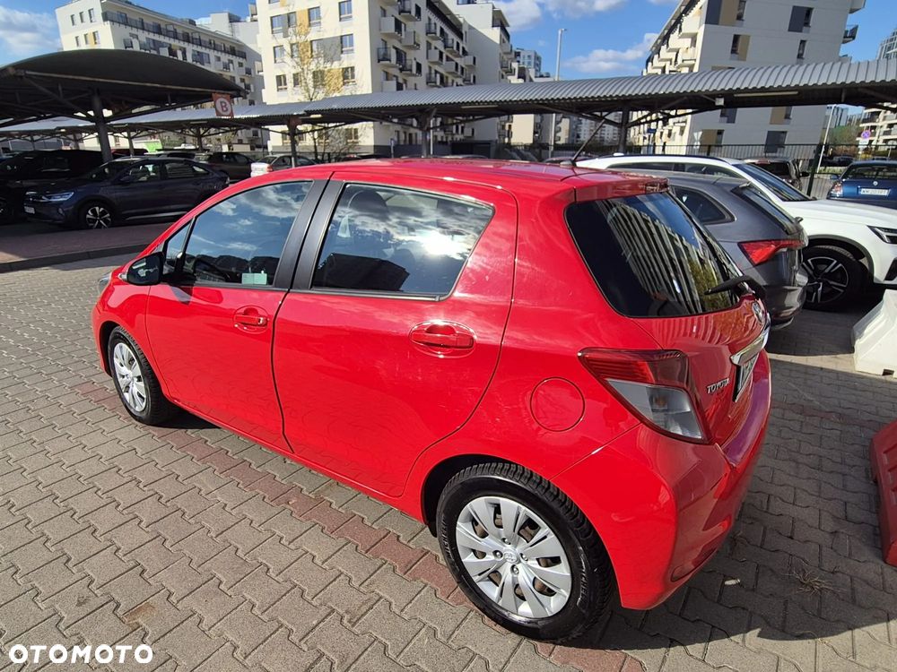 Toyota Yaris 1.33 Premium - 7