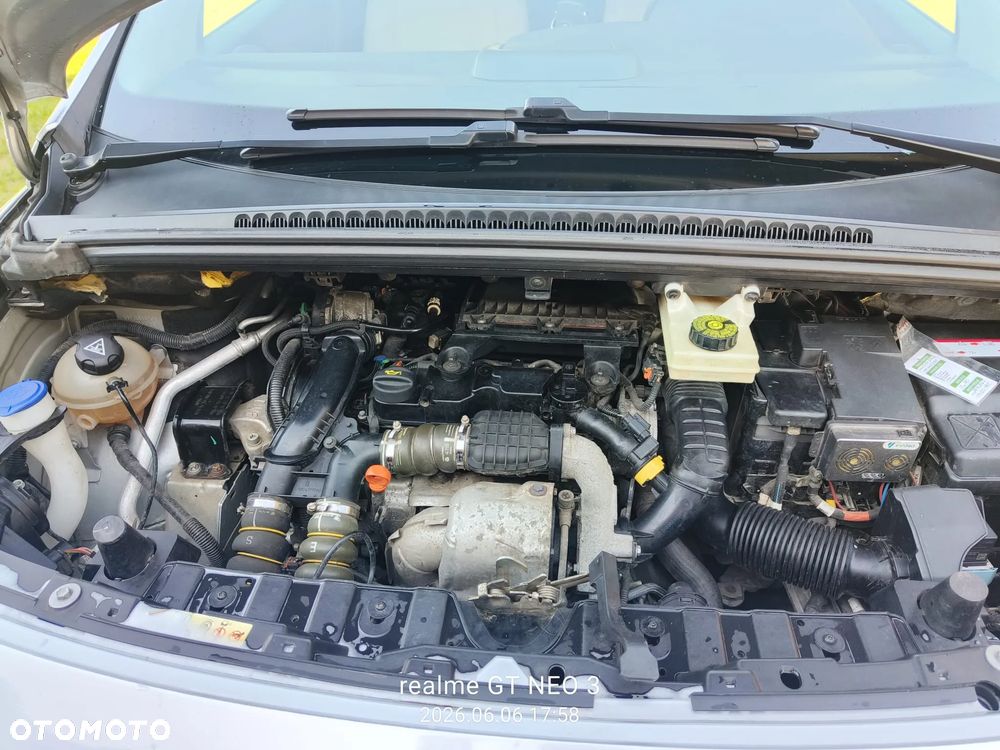 Peugeot 3008 HDi FAP 115 Style - 4