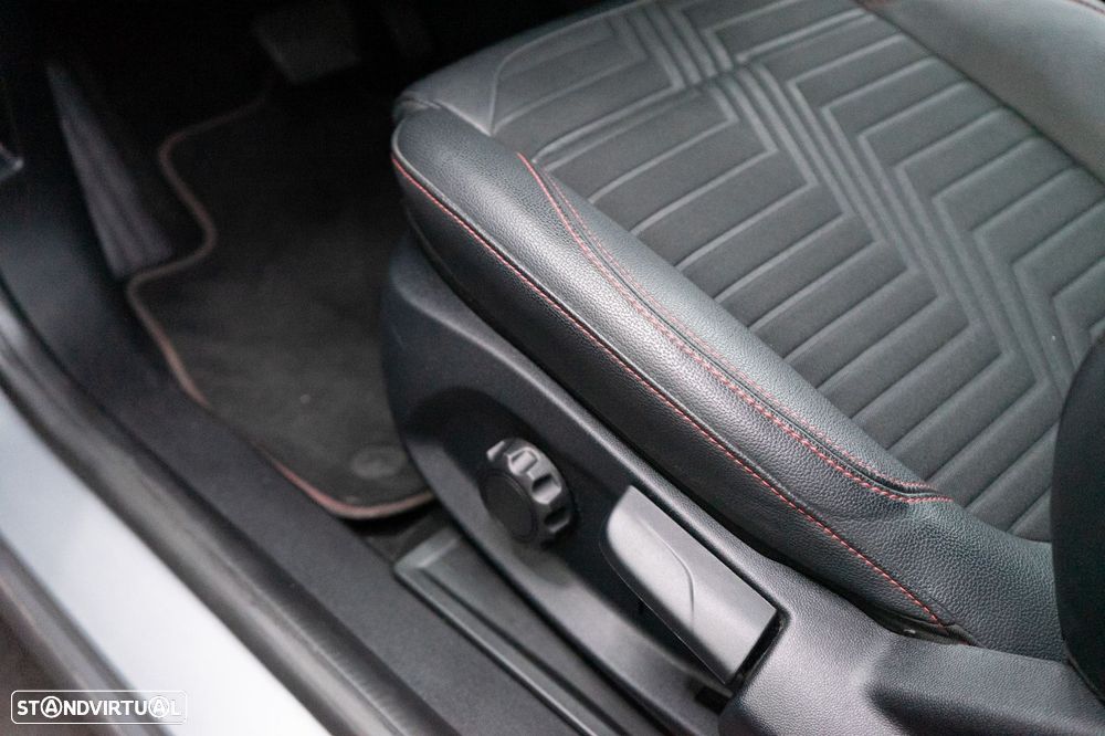 Ford Puma 1.0 EcoBoost Hybrid Aut. ST-LINE - 19