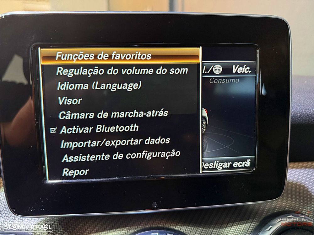 Mercedes-Benz GLA 180 Style - 30