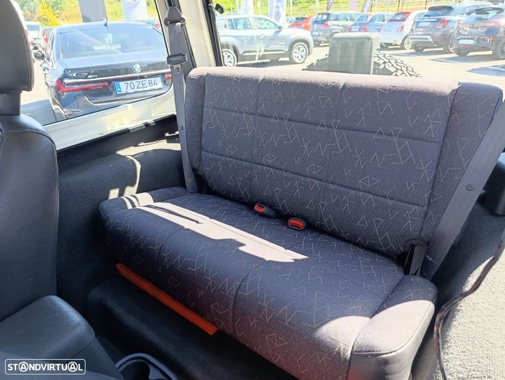 Jeep Wrangler 2.5 Hard Top - 13