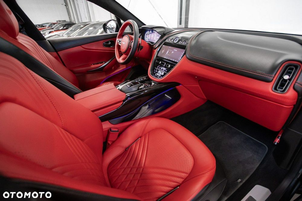Aston Martin DBX Standard - 23
