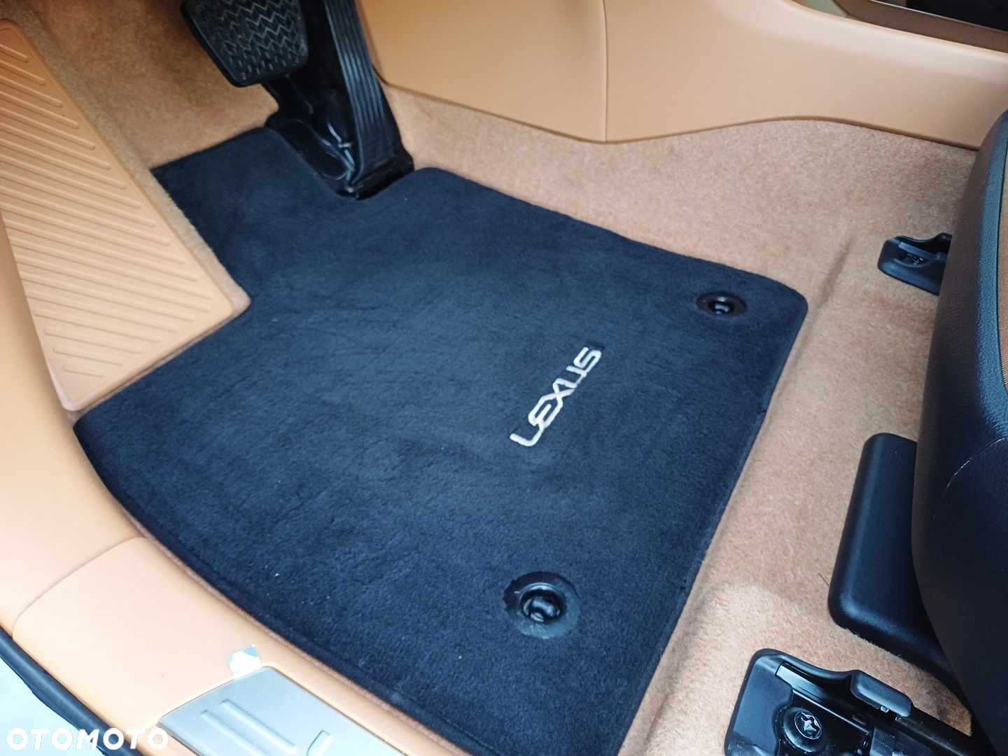 Lexus RZ 450e Prestige DIRECT4 - 19