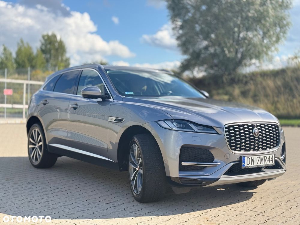 Jaguar F-Pace 2.0 i4P AWD Pure - 24