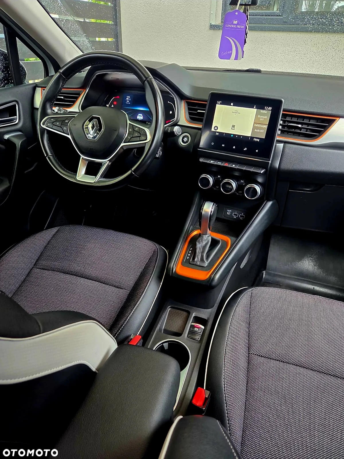 Renault Captur 1.3 TCe Intens EDC - 12