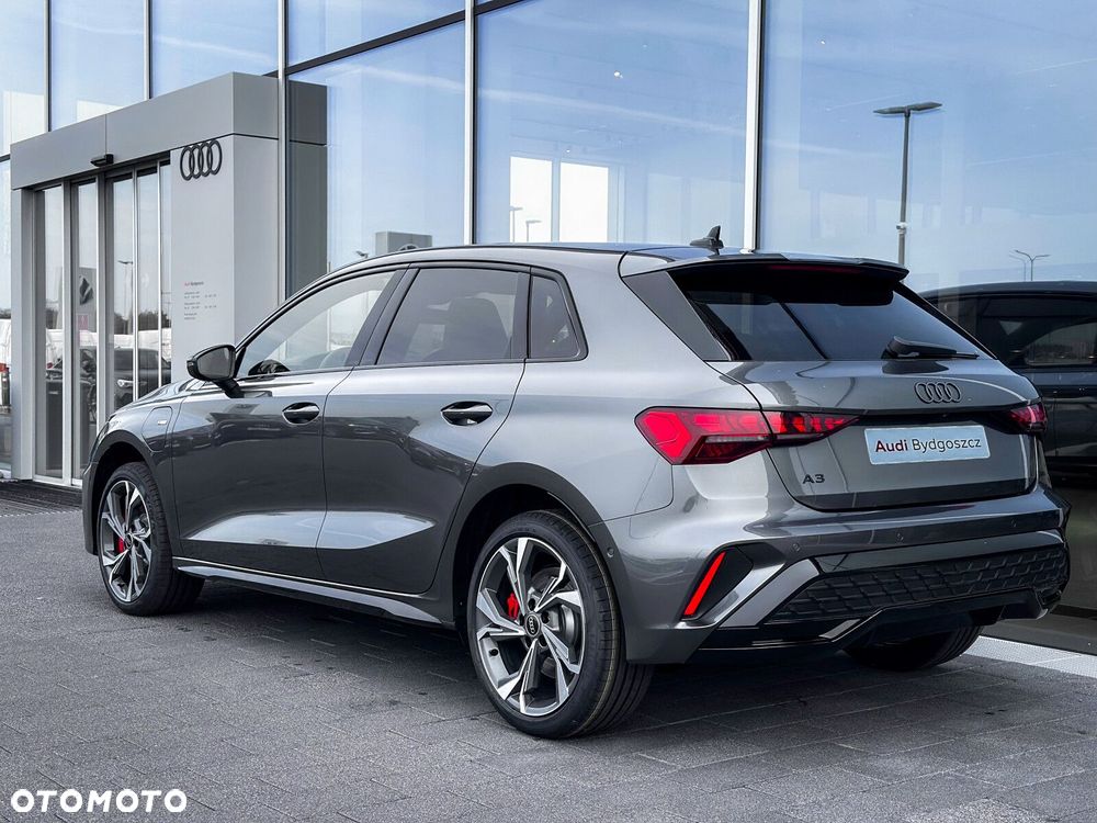 Audi A3 Sportback - 7