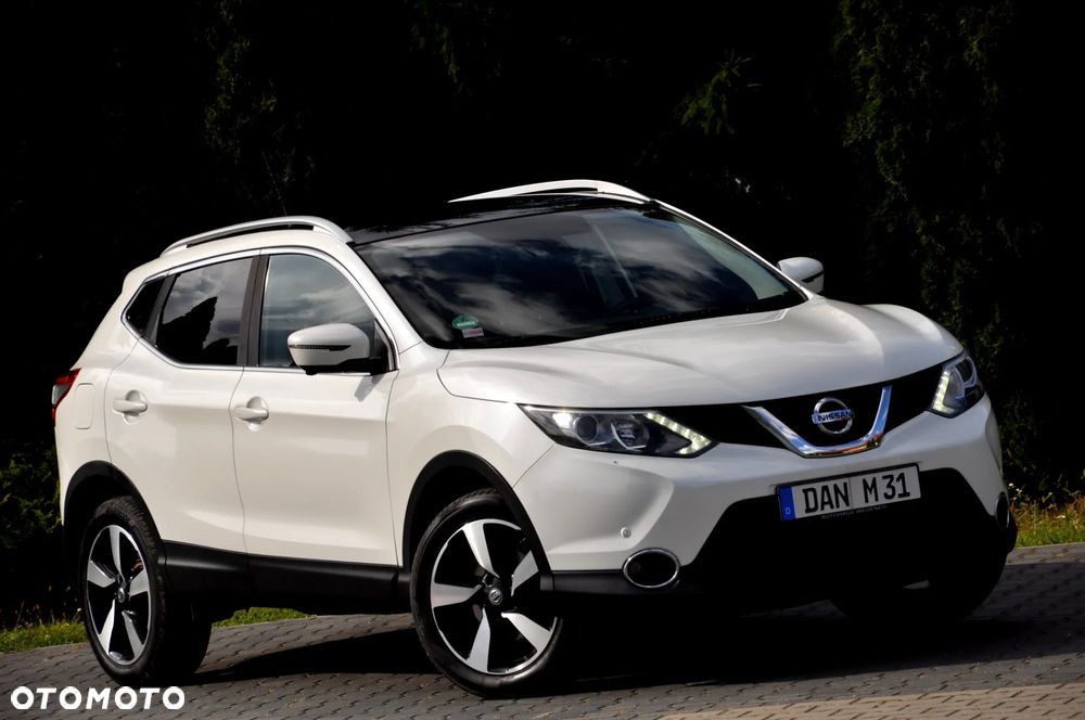 Nissan Qashqai 1.6 dCi TEKNA - 11