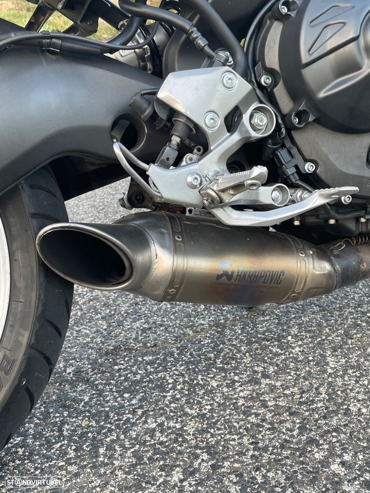 Yamaha MT-09 - 8