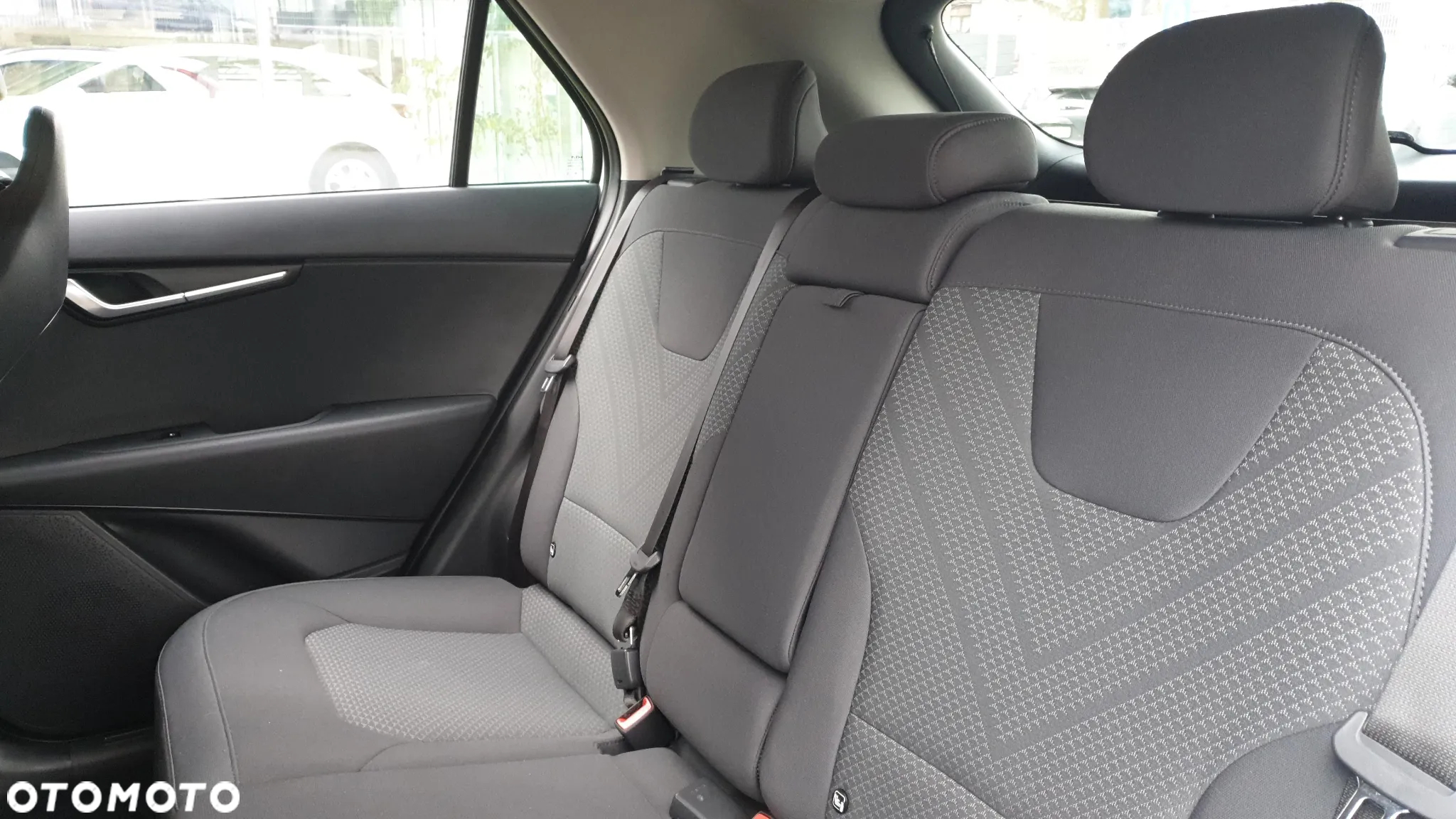 Kia Niro - 16