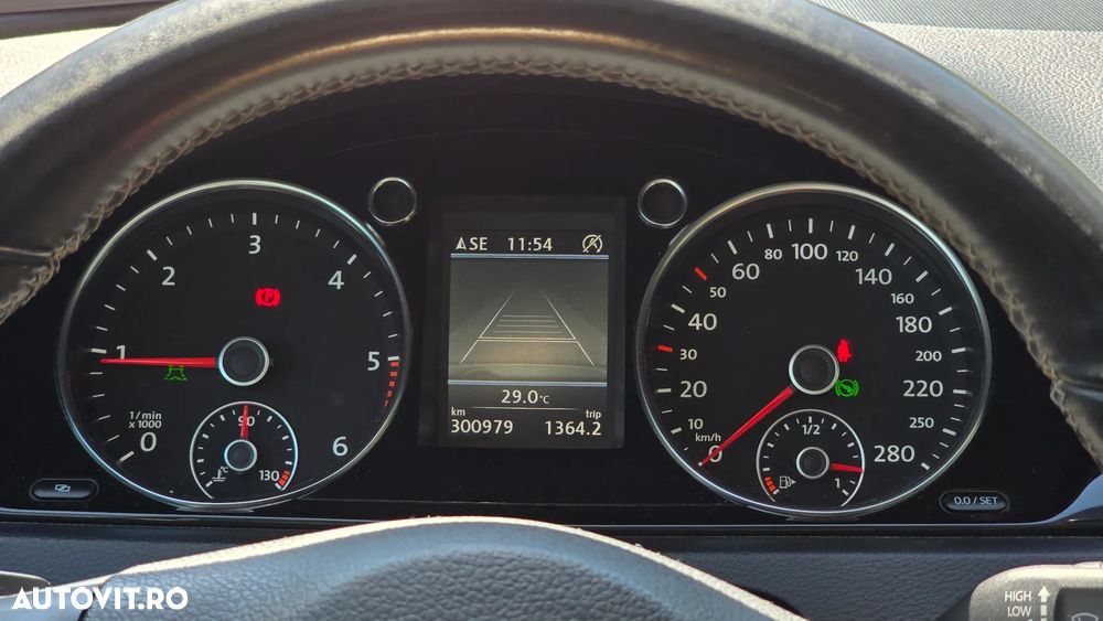 Volkswagen Passat CC 2.0 TDI BMT DSG 4Motion - 17