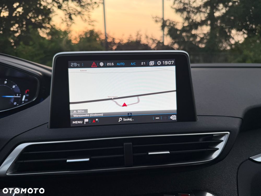 Peugeot 3008 BlueHDi 120 EAT6 Stop & Start Allure - 27