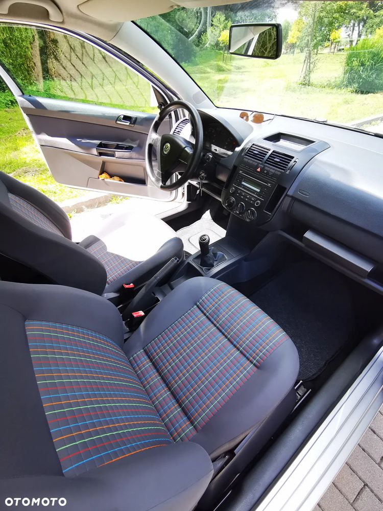 Volkswagen Polo 1.2 Tour - 15