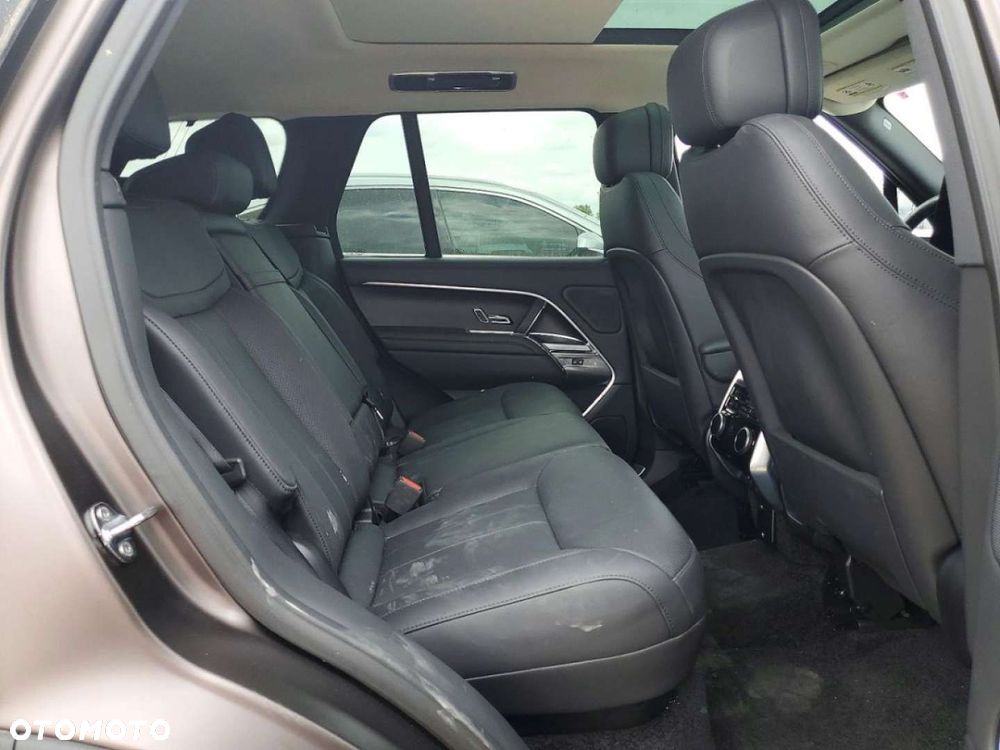 Land Rover Range Rover - 11
