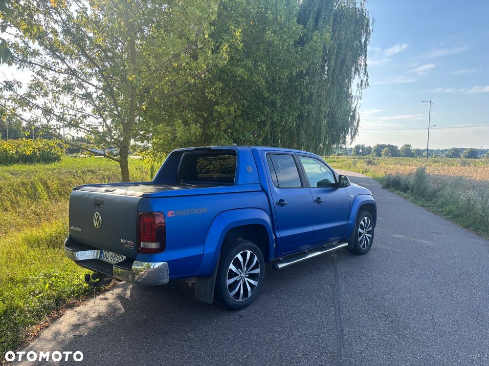 Volkswagen Amarok 3.0 V6 TDi 4MOTION Aventura - 3