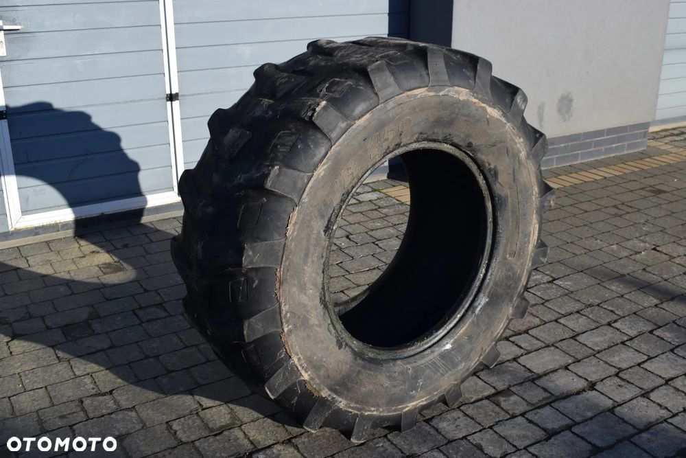 Opona/ opony 17.5 R24 - 8