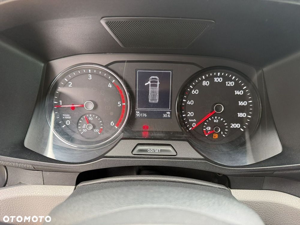 Volkswagen Crafter - 17