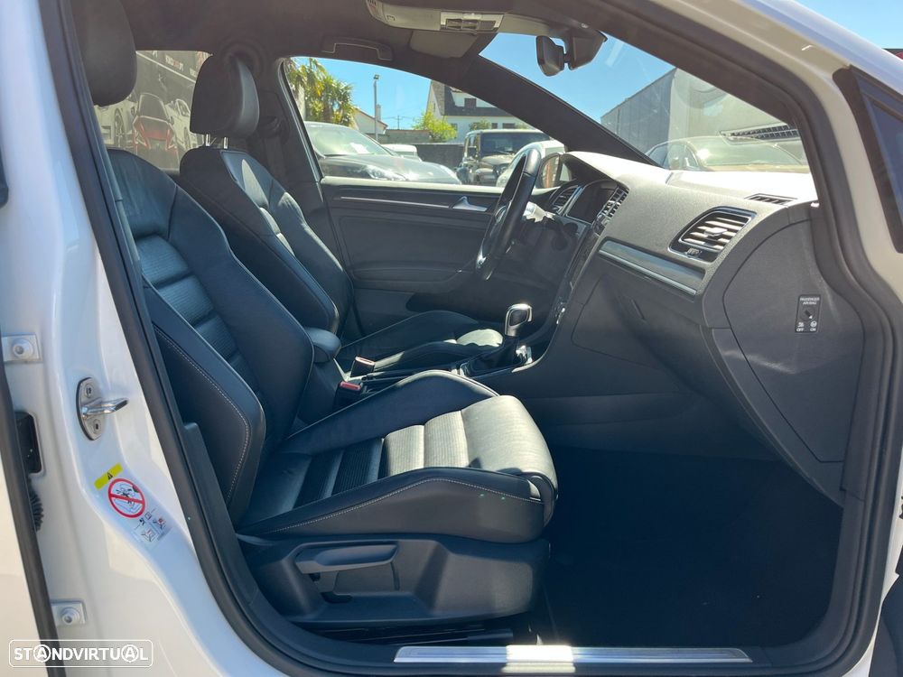 VW Golf 1.4 GTE Plug-In-Hybrid DSG - 53