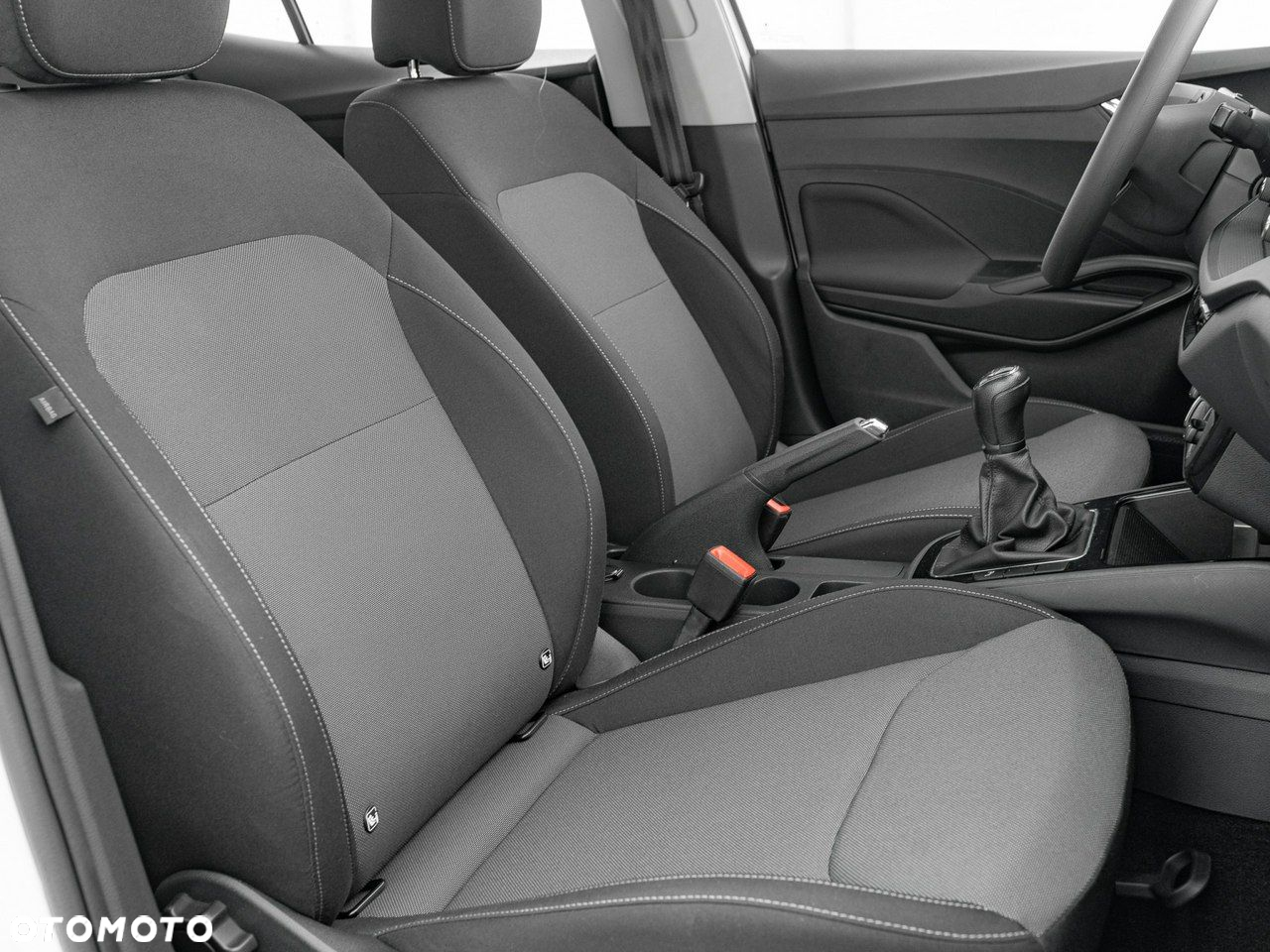 Skoda Fabia 1.0 Ambition - 29