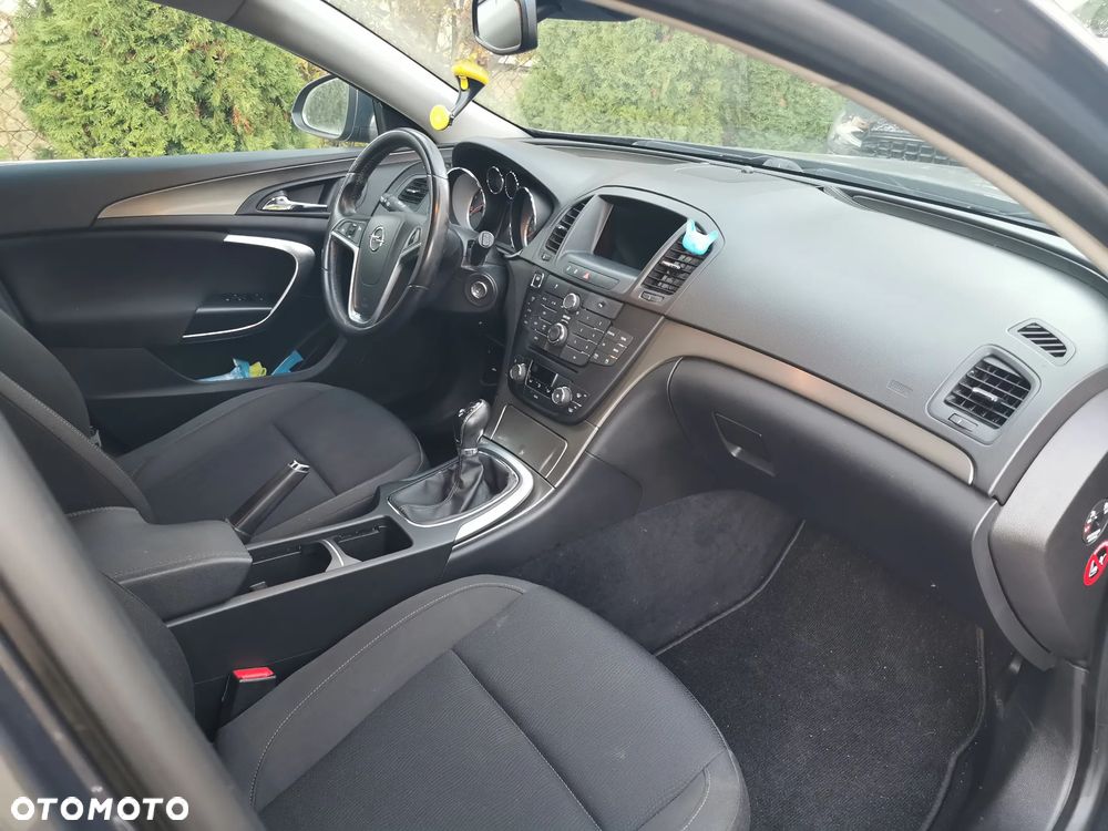 Opel Insignia 1.4 T Cosmo S&S - 12