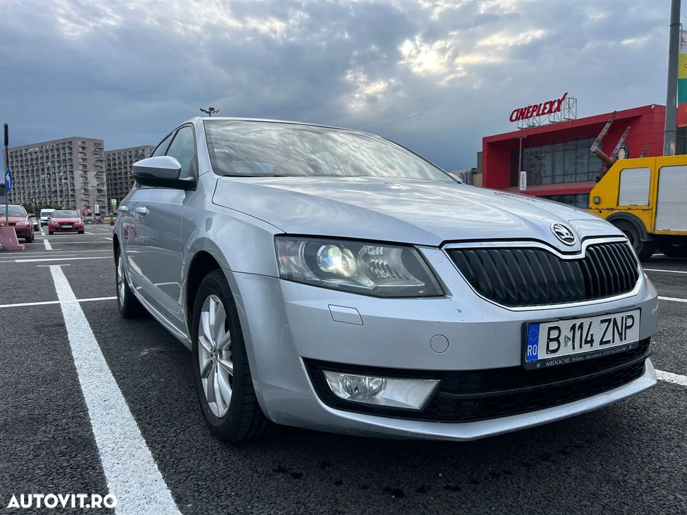 Skoda Octavia 1.6 TDI AMBITION - 5