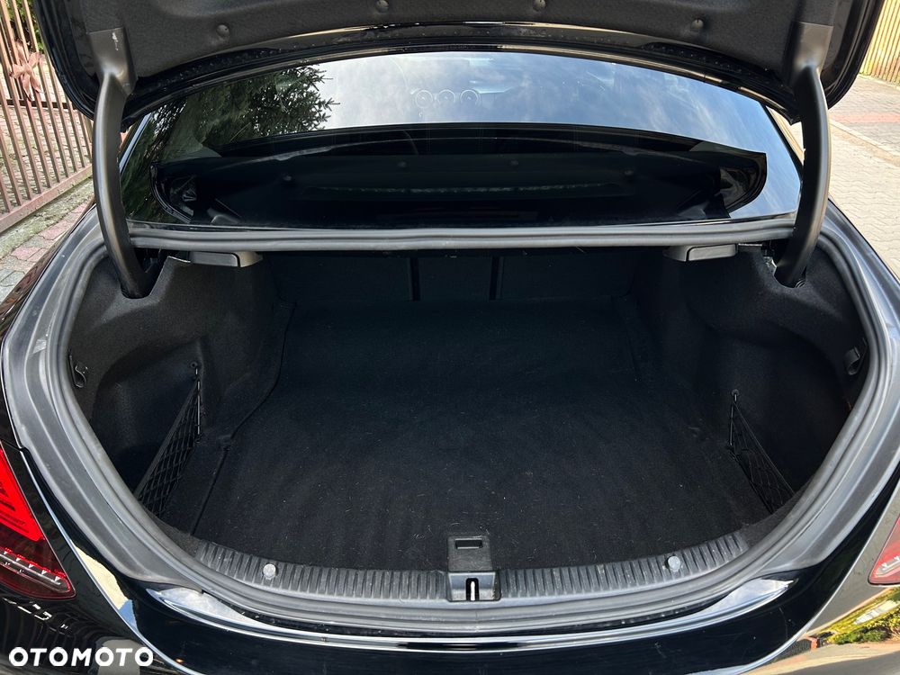 Mercedes-Benz Klasa C 220 d 9G-TRONIC - 37